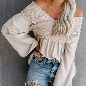 NWT*VICI Ascension smocked blouse women’s S